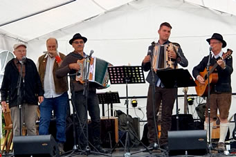 H�ttenmusikantentreffen Geisenhimmel in Benshausen